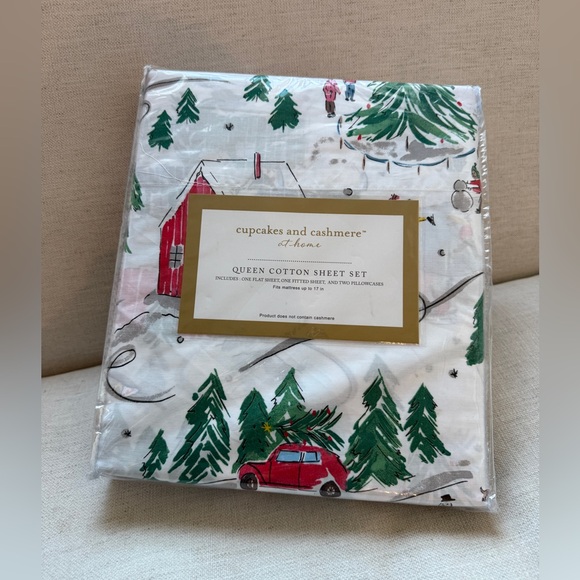 Cupcakes and Cashmere Queen Cotton Christmas Print Sheet Set